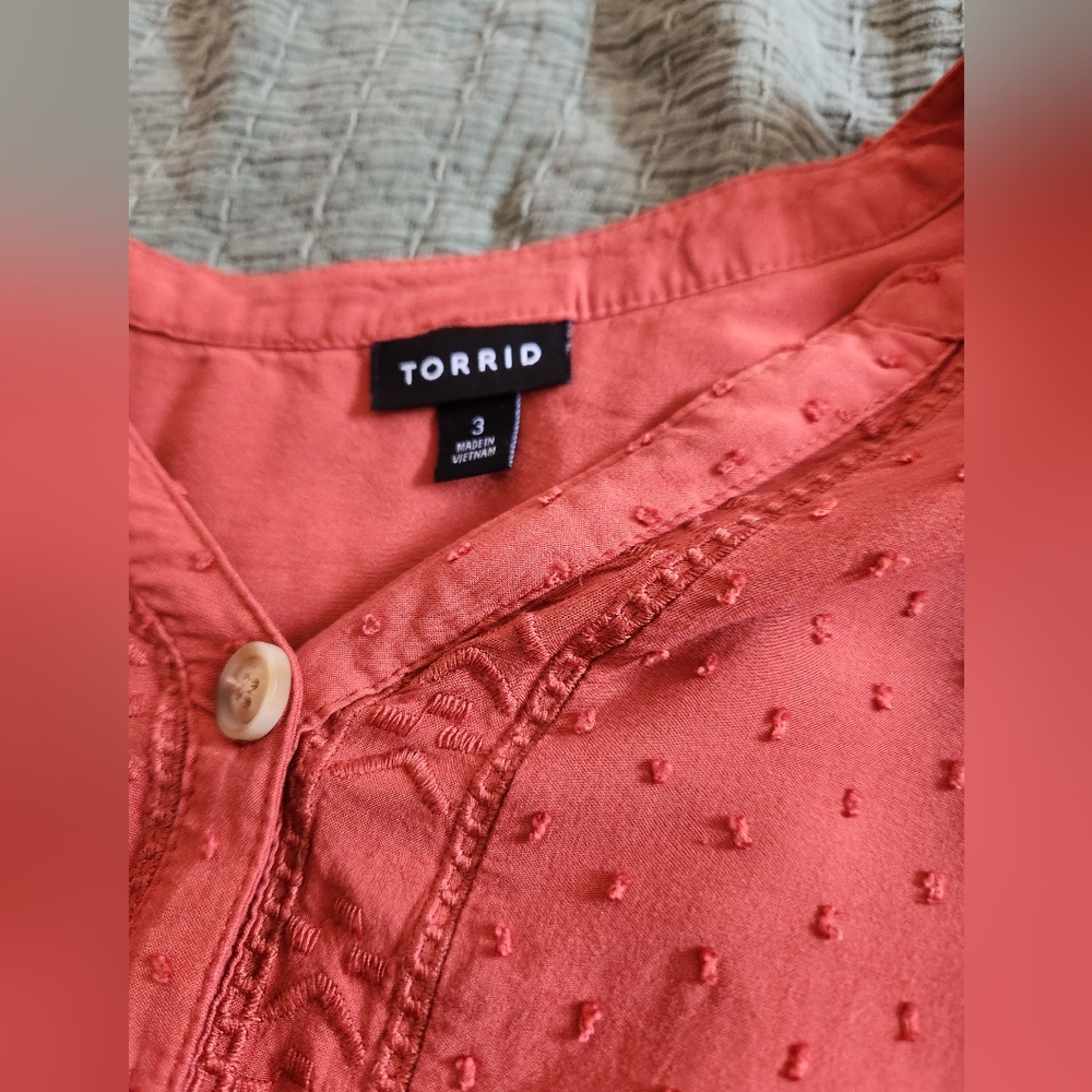 Orange shirt torrid size 3